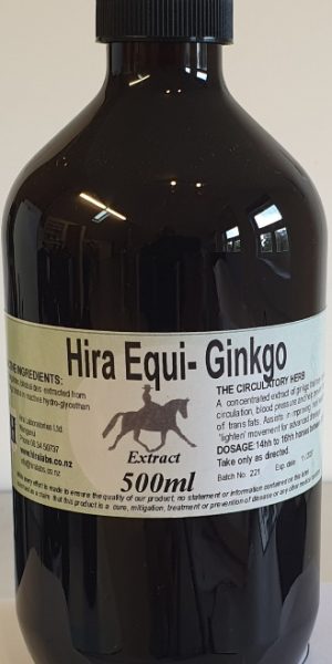 An amber bottle contains 500ml of Ginkgo biloba Leaves